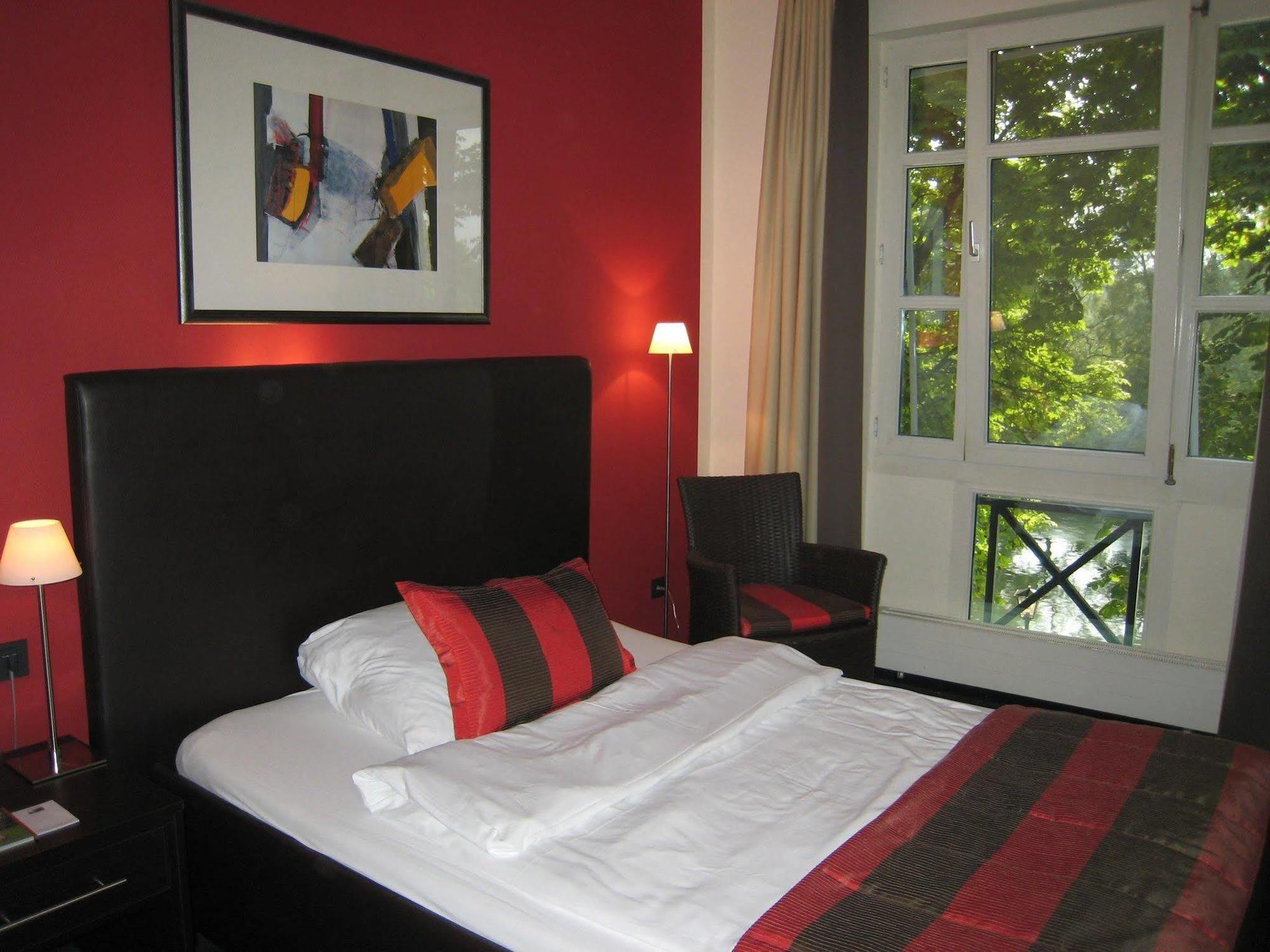 Hotel Am Ruhrufer Business & Golf Mülheim an der Ruhr Szoba fotó